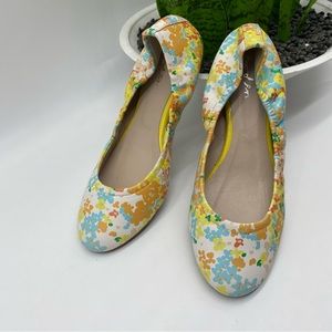 Boden floral print leather ballet flats slip on size EU 38